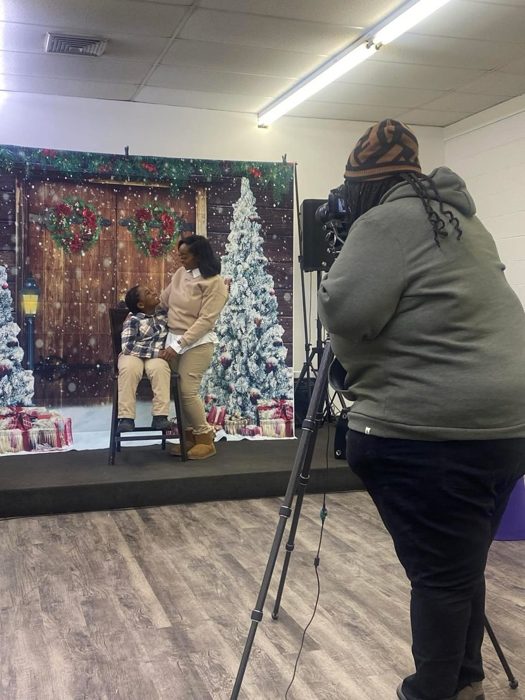 Christmas photo memories for families.